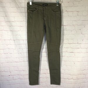 Trendsetter Green Skinny Pants - Size 4